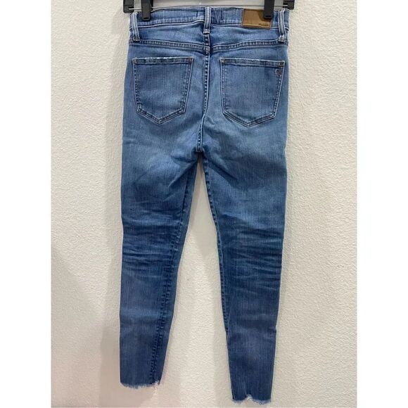 Madewell High Rise Skinny Distressed Skinny Jeans Size 26 - Picture 5 of 10